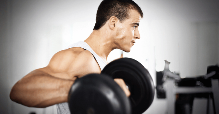 7 melhores exercícios de deltoide lateral para hipertrofia